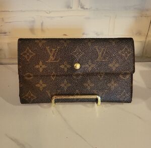 Louis Vuitton Vintage Brown Monogram Wallet